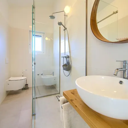 Olivia Villa Vrh (Krk)